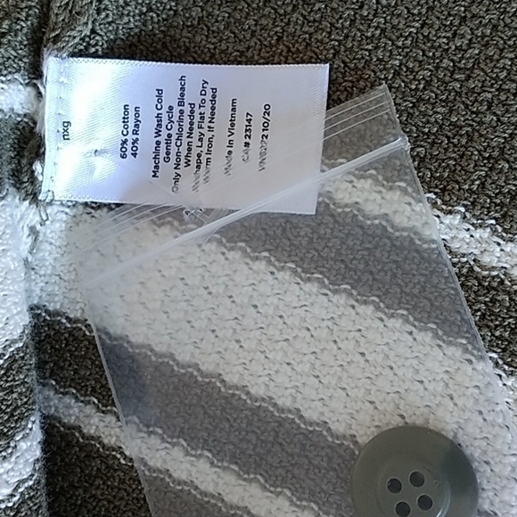 Talbot's Basket Weave Sweater - Stripe  L - Picture 15 of 15